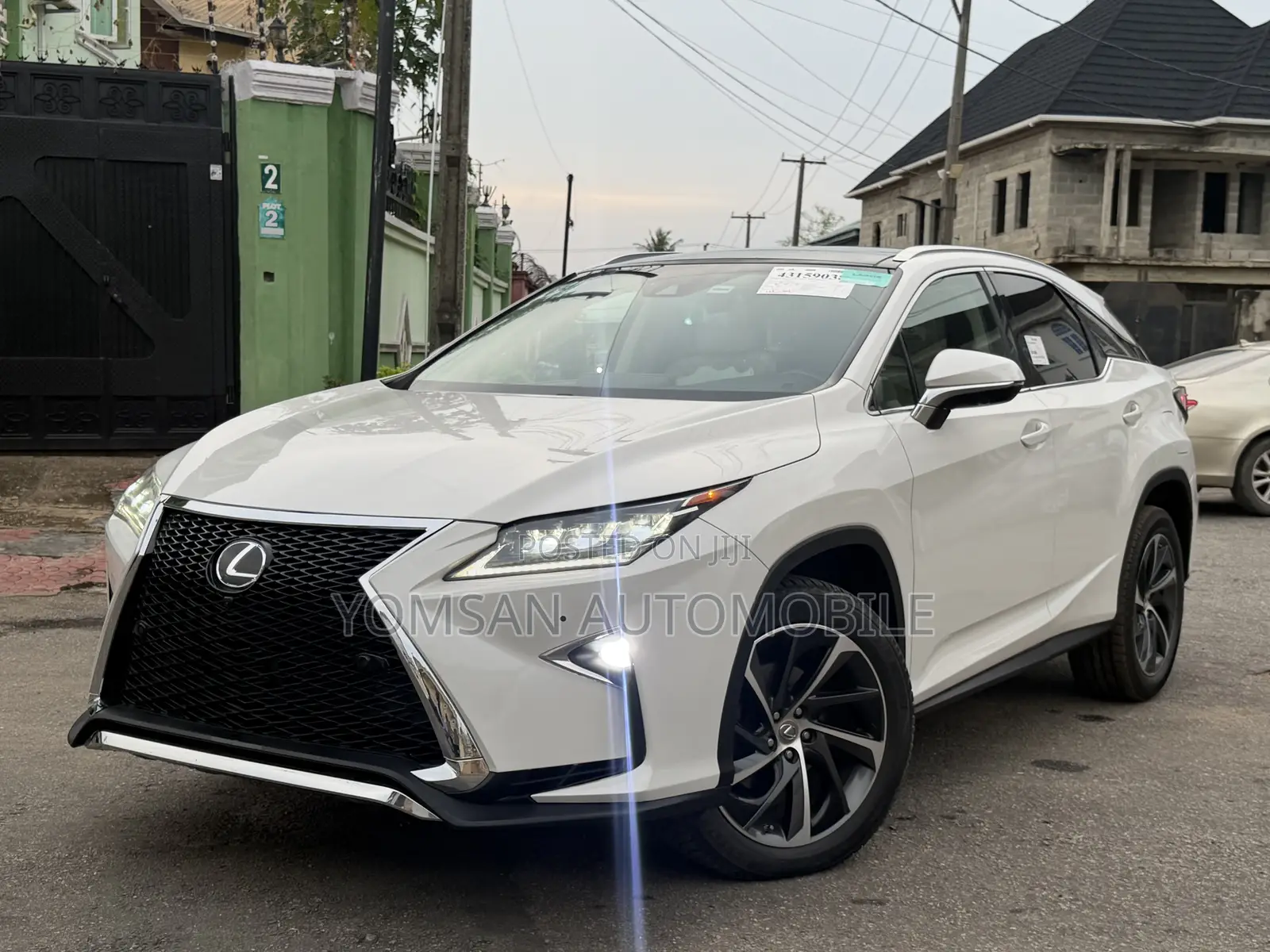 Lexus RX 350 AWD 2018 White