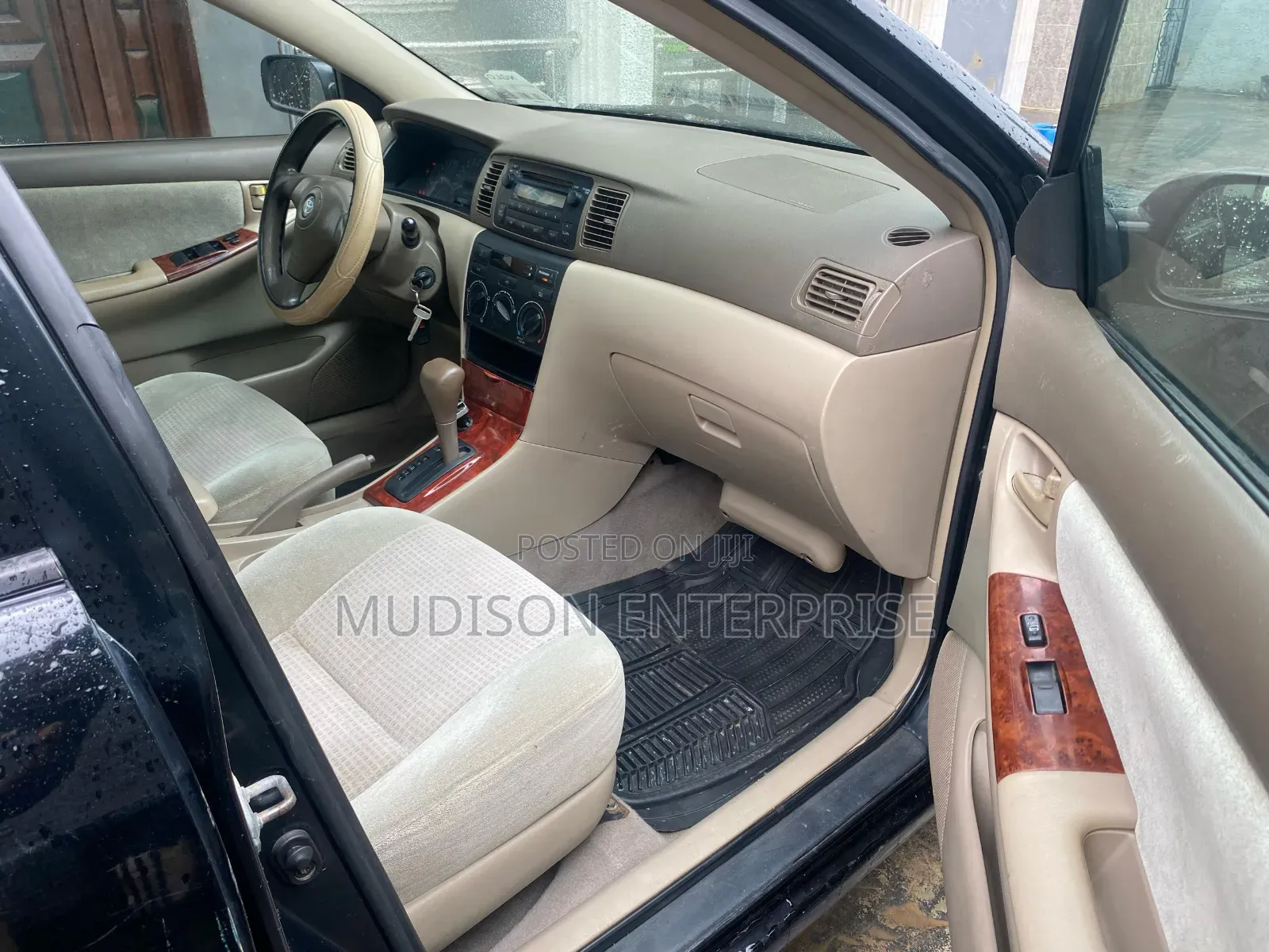 Toyota Corolla LE 2005 Black