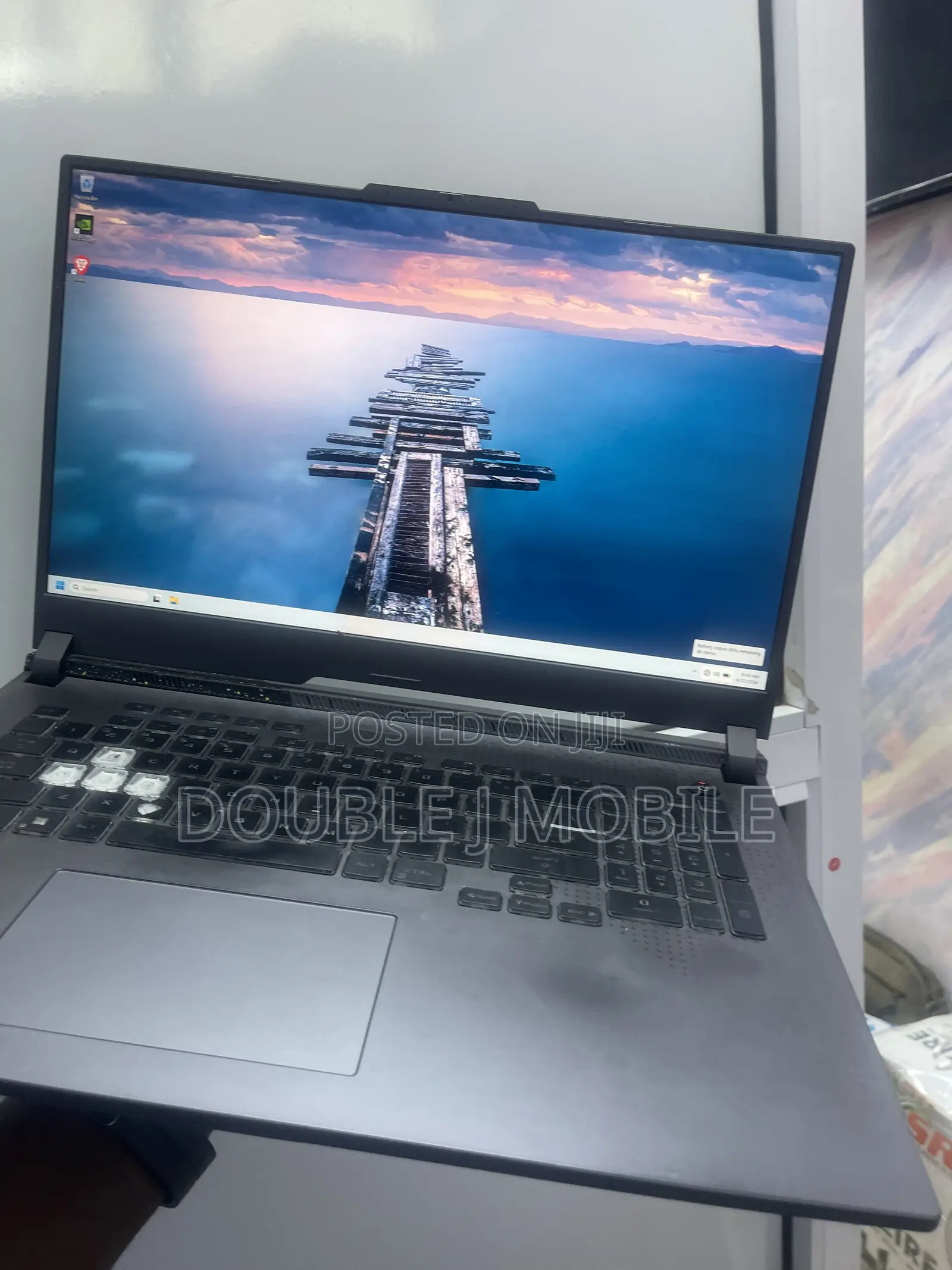 Laptop Asus ROG Strix G17 64GB AMD Ryzen 9 SSD 1T