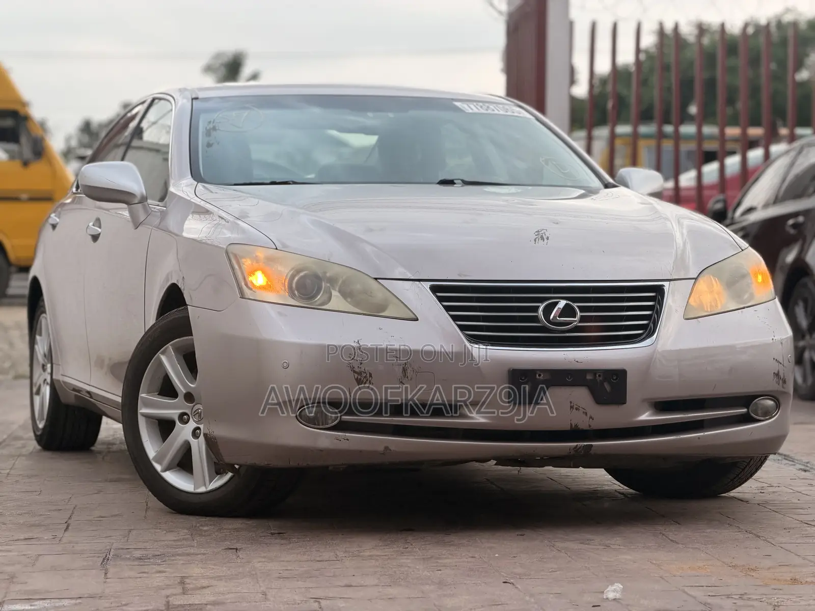 Lexus ES 350 2009 Pink