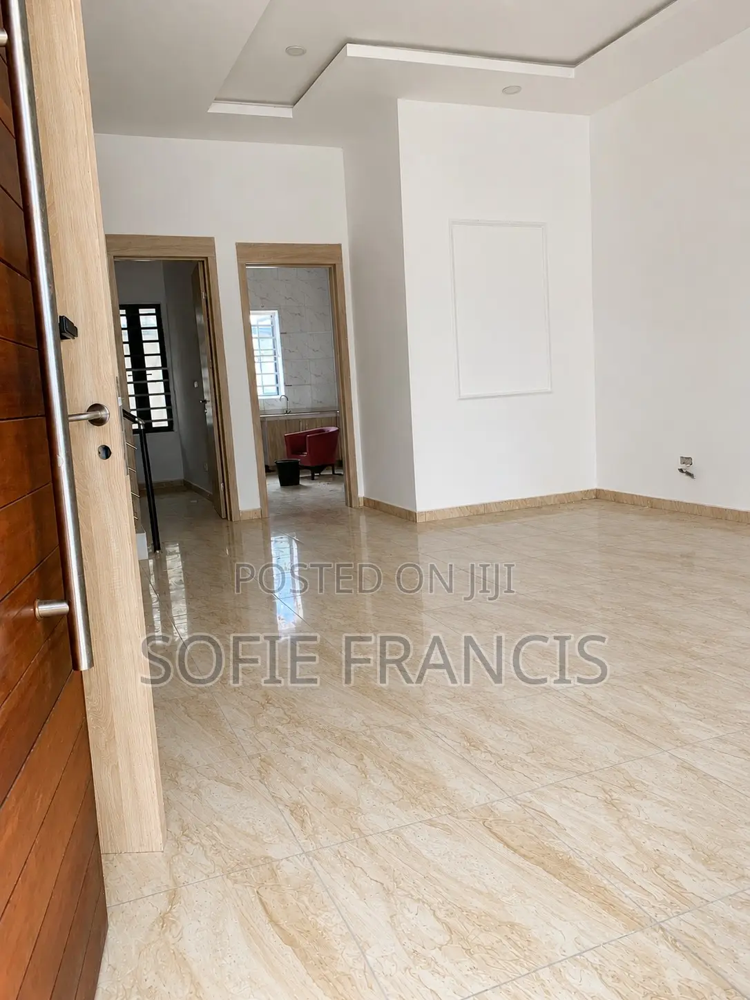 4bdrm Duplex in Vgc for sale