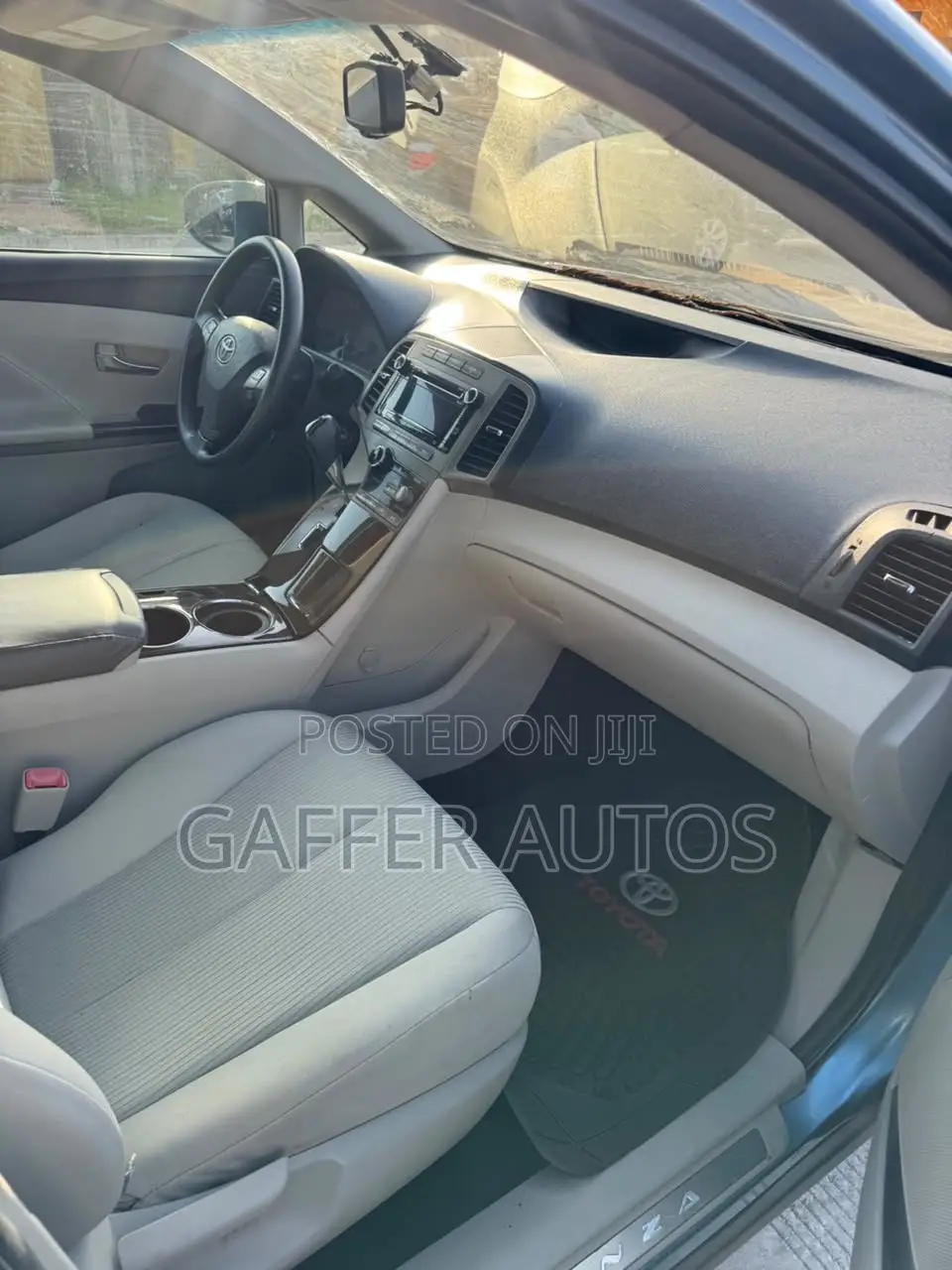 Toyota Venza V6 AWD 2010 Blue