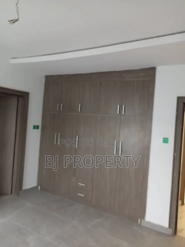 4bdrm Bungalow in Hill View, Kubwa for rent