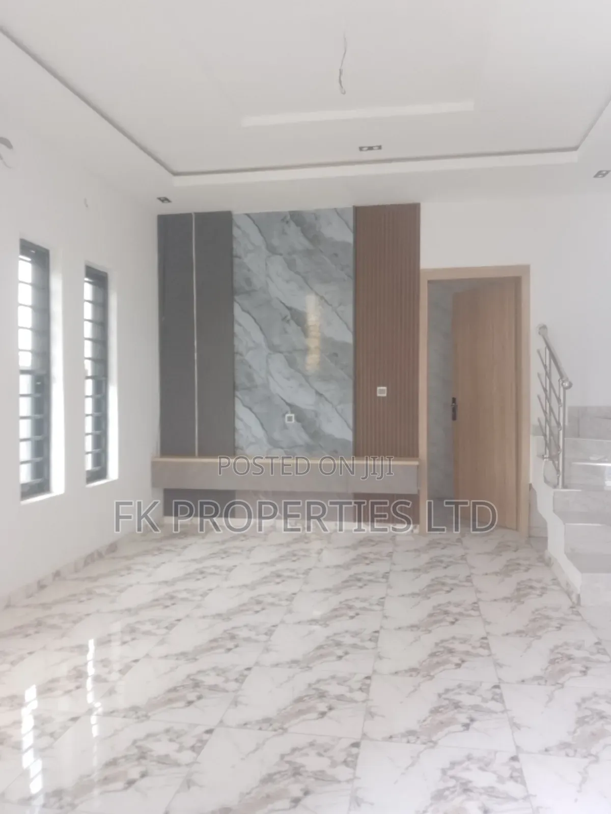5bdrm Mansion in Ajah, Abraham Adesanya Estate for sale