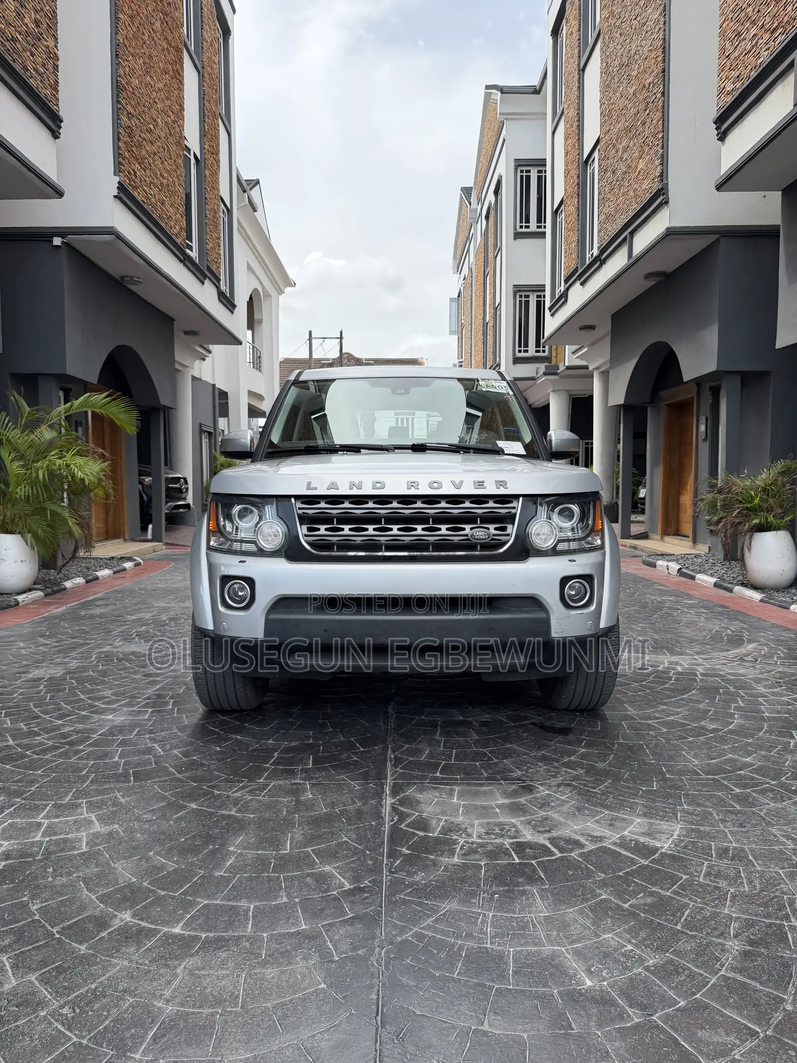 Land Rover Lr4 Base 4x4 2016 Silver