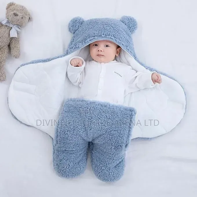Baby Swaddle Sleeping Bag 0–9 Months - Warm Hooded Bear Design
