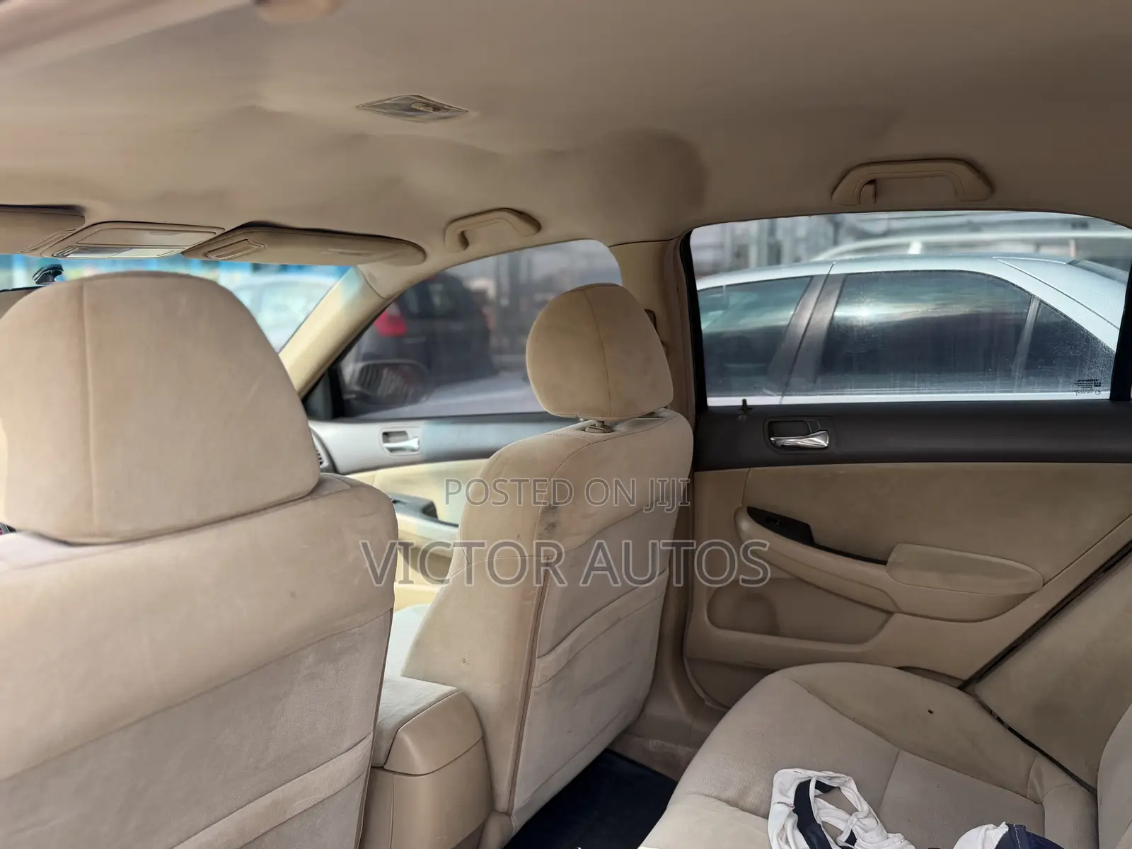 Honda Accord 2005 Gold