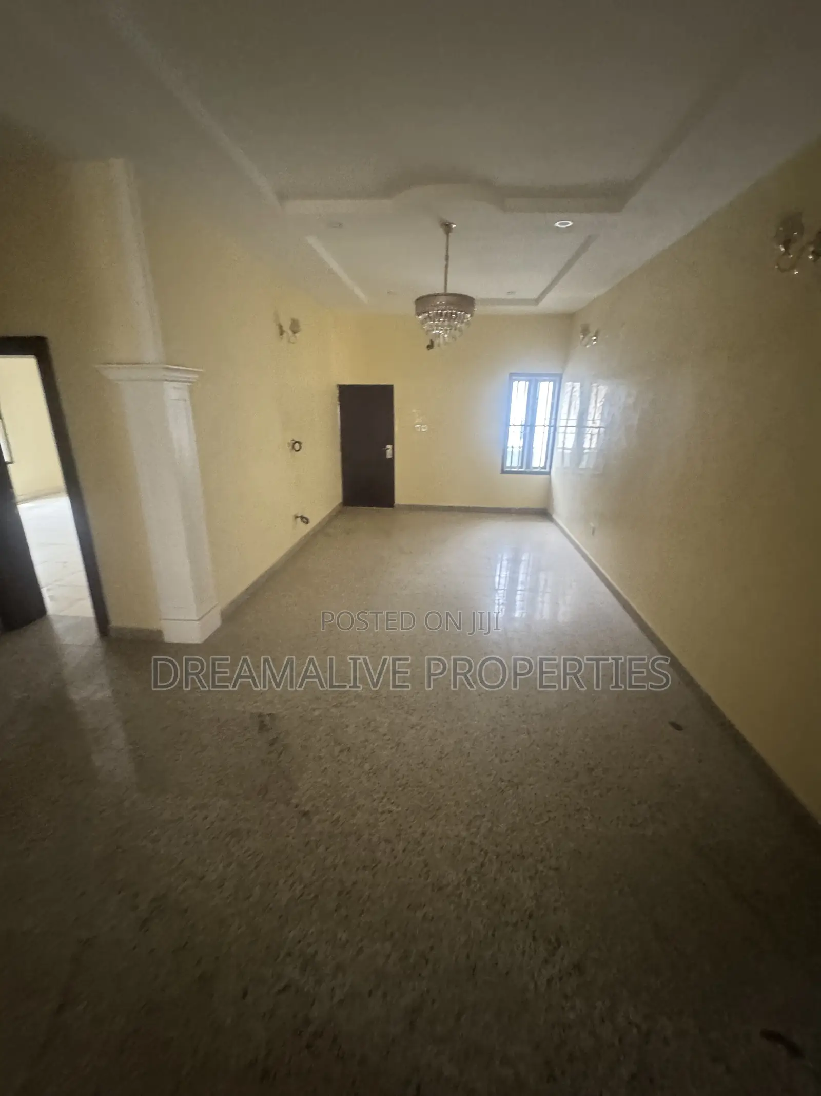 6bdrm Duplex in Efab Metropolis, Gwarinpa for sale
