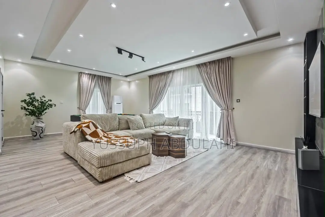 3 Bedrooms Ikoyi