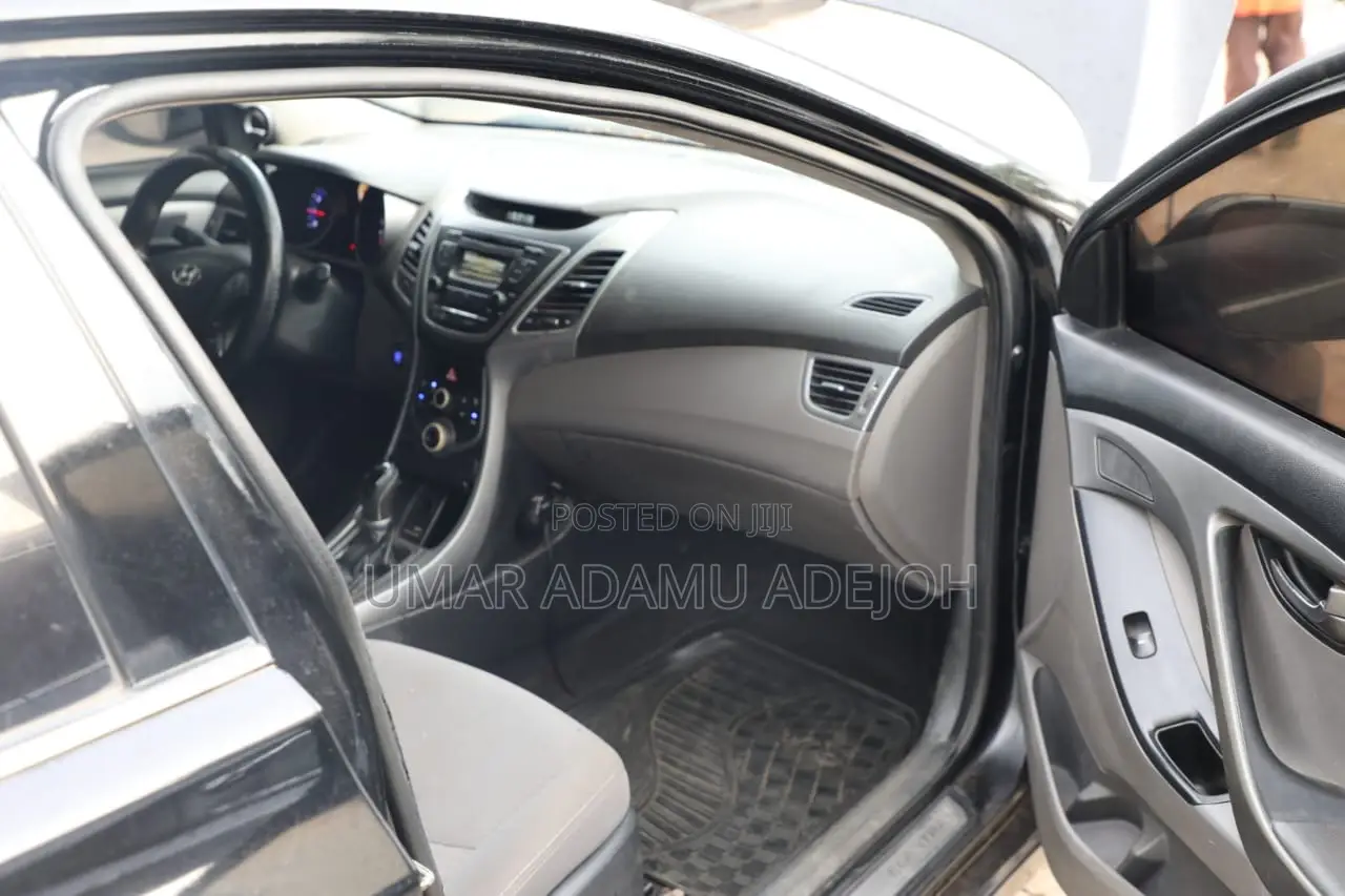 Hyundai Elantra 2014 Black