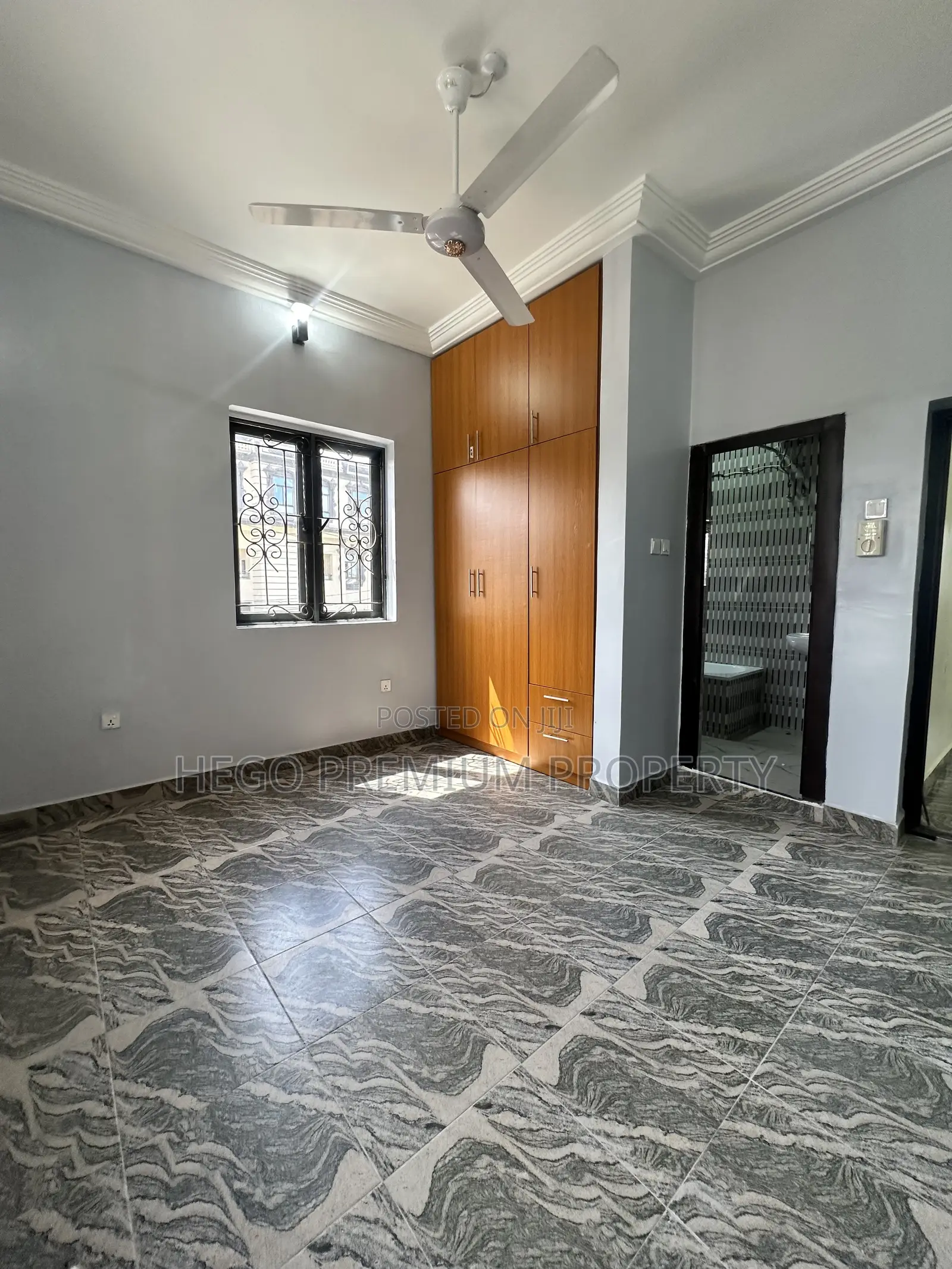 3bdrm Apartment in Peter Odili Estate, Amadi-Ama for rent