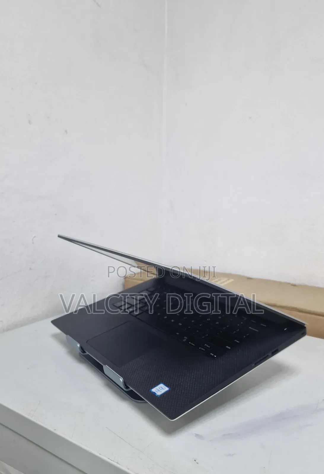Laptop Dell Precision 5520 16GB Intel Core i7 SSD 512GB