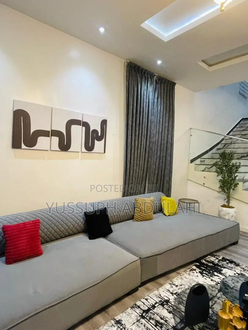 5 Bedrooms Lekki Phase1