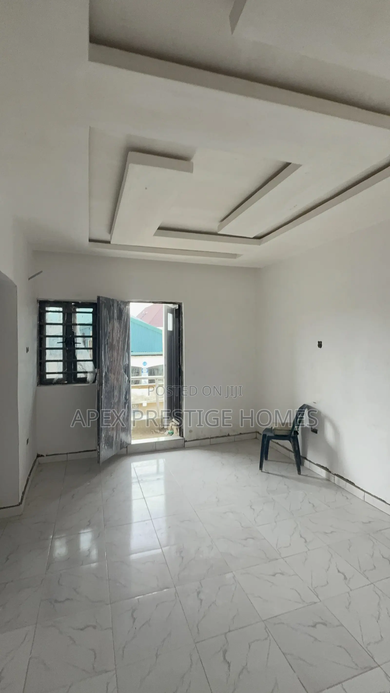 2bdrm Block of Flats in Off Abiodun Street, Shomolu / Shomolu for sale