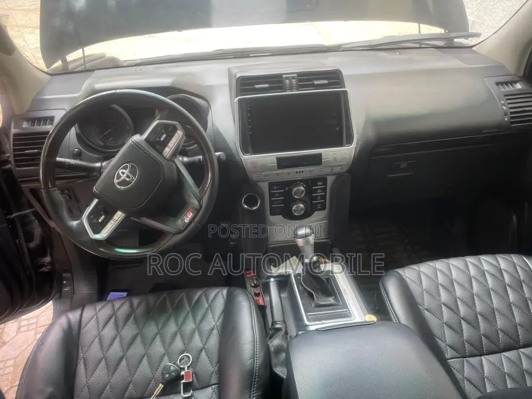 Toyota Land Cruiser Prado 2014 Black
