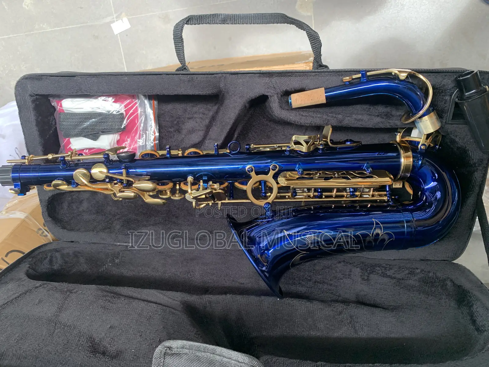 Yamaha Alto Saxophone With Mouthpiece