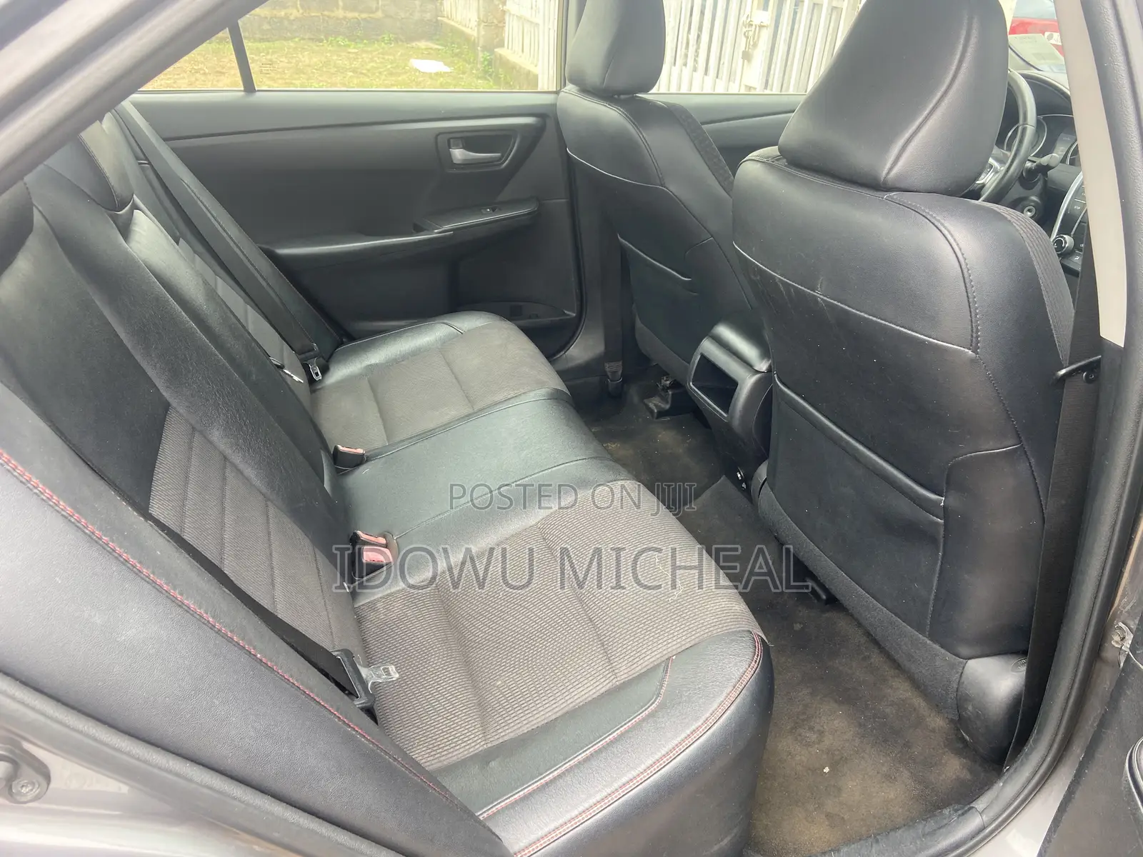 Toyota Camry SE 4dr Sedan (2.5L 4cyl 6A) 2016 Gray