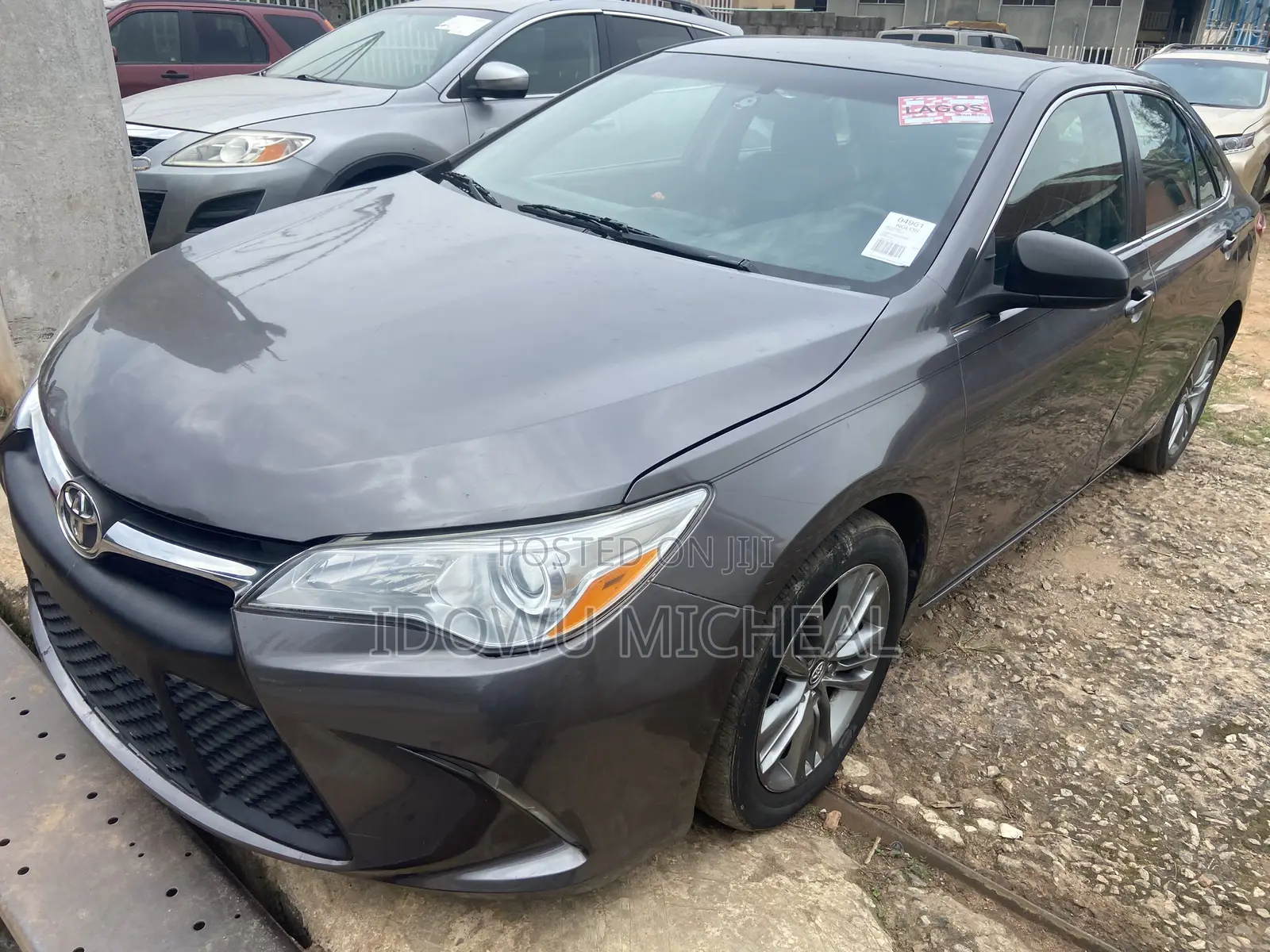Toyota Camry SE 4dr Sedan (2.5L 4cyl 6A) 2016 Gray