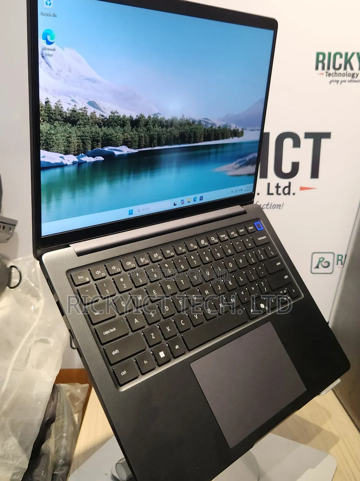 Laptop Dell 64GB AMD Ryzen 9 SSD 1T