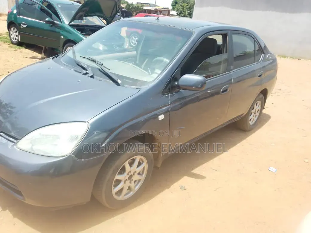 Toyota Prius 1996 Blue