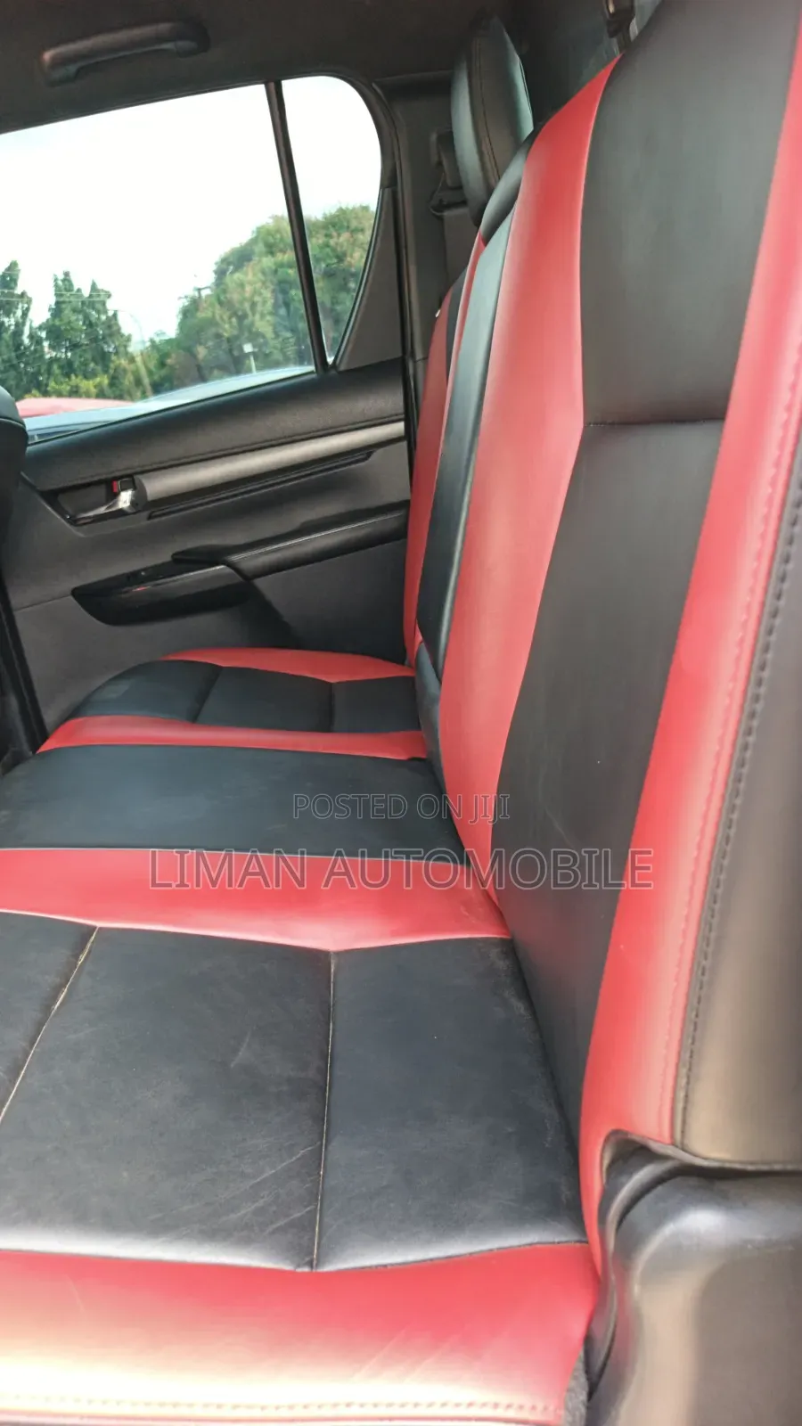 Toyota Hilux 2021 White