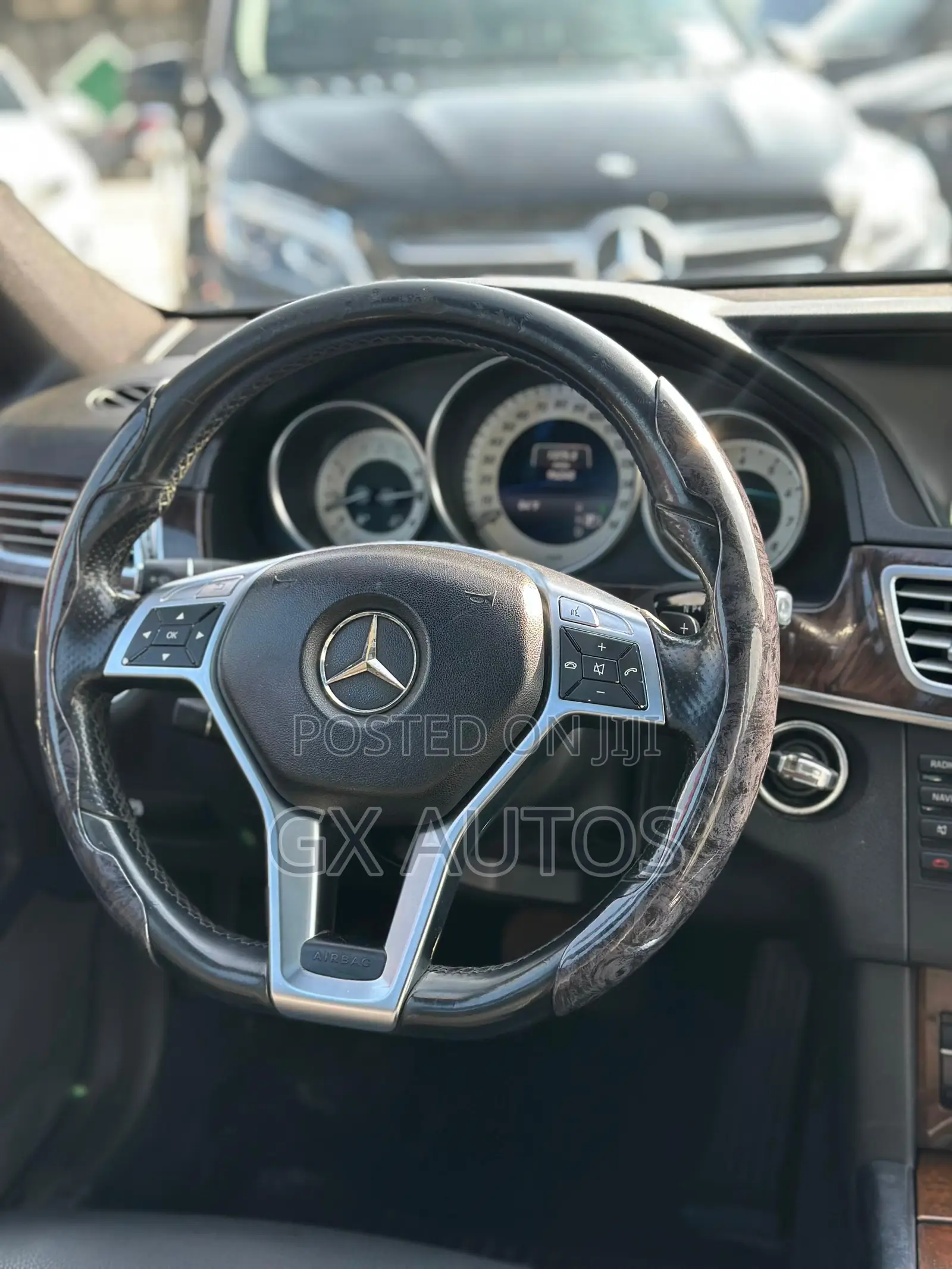 Mercedes-Benz E350 Base 4Matic Sedan AWD (3.5L 6cyl 7A) 2013 Gray
