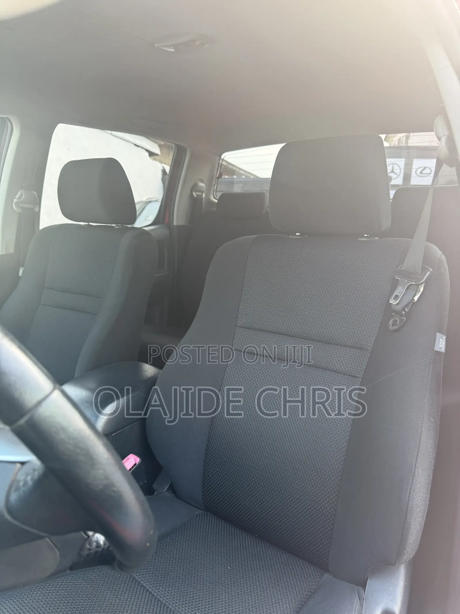 Toyota Hilux 2015 Maroon