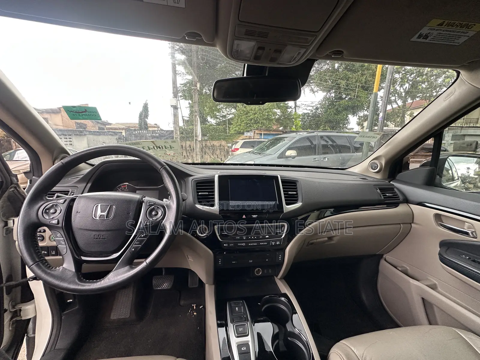 Honda Pilot Touring 4dr SUV 4WD (3.5L 6cyl 9A) 2016 White