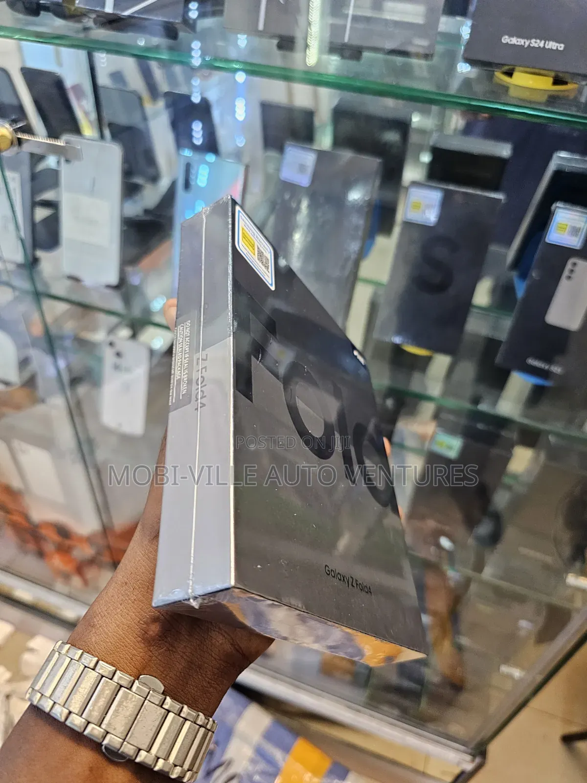 New Samsung Galaxy Z Fold4 256 GB Black