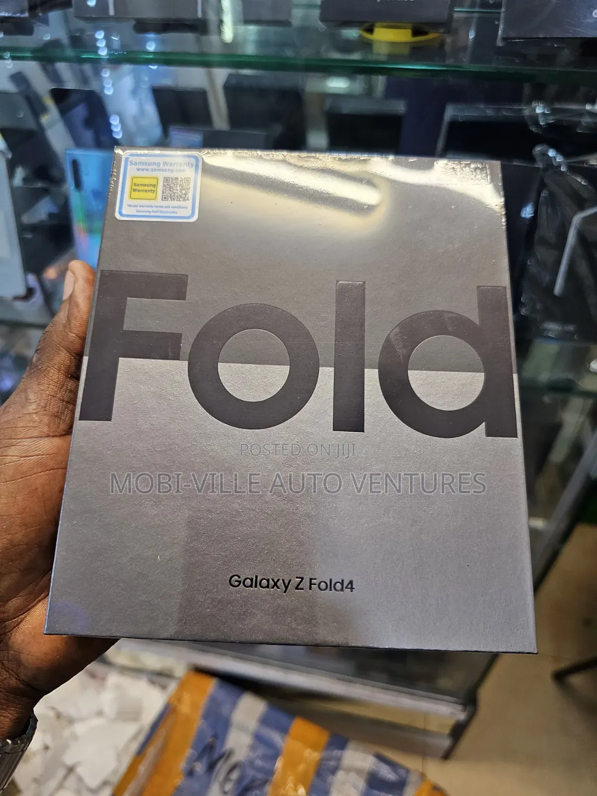 New Samsung Galaxy Z Fold4 256 GB Black