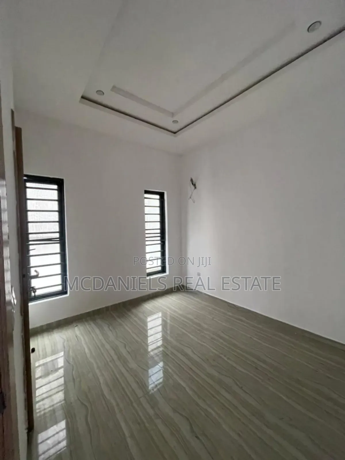 3bdrm Townhouse/Terrace in Chevron for sale