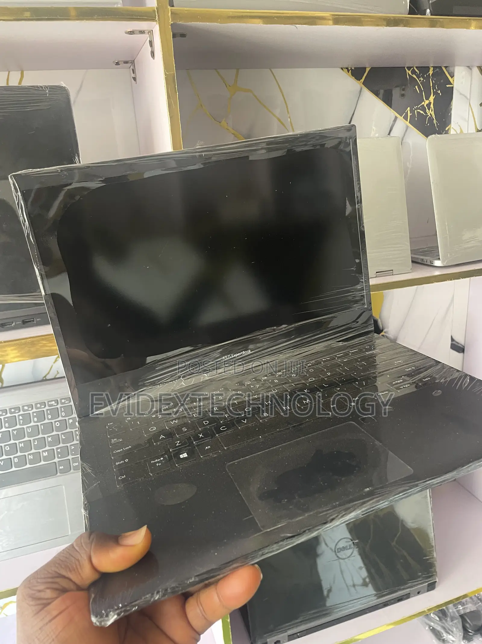 Laptop Asus ExpertBook B9 B9400CBA 8GB Intel Core i3 SSD 256GB
