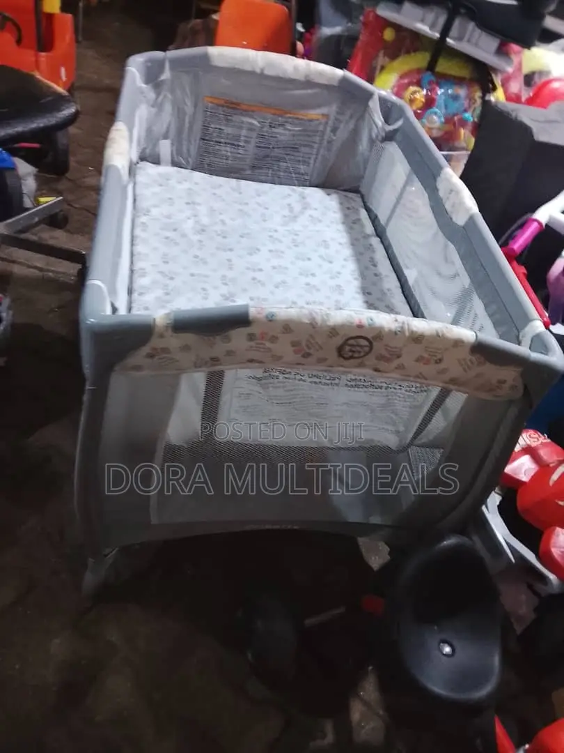 Graco Foreign Used Baby Cot