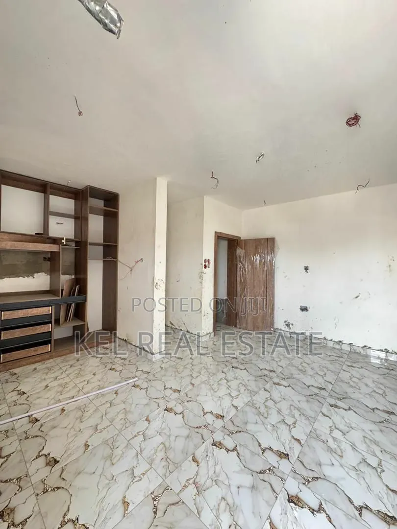 1bdrm Apartment in Aguda / Surulere for sale