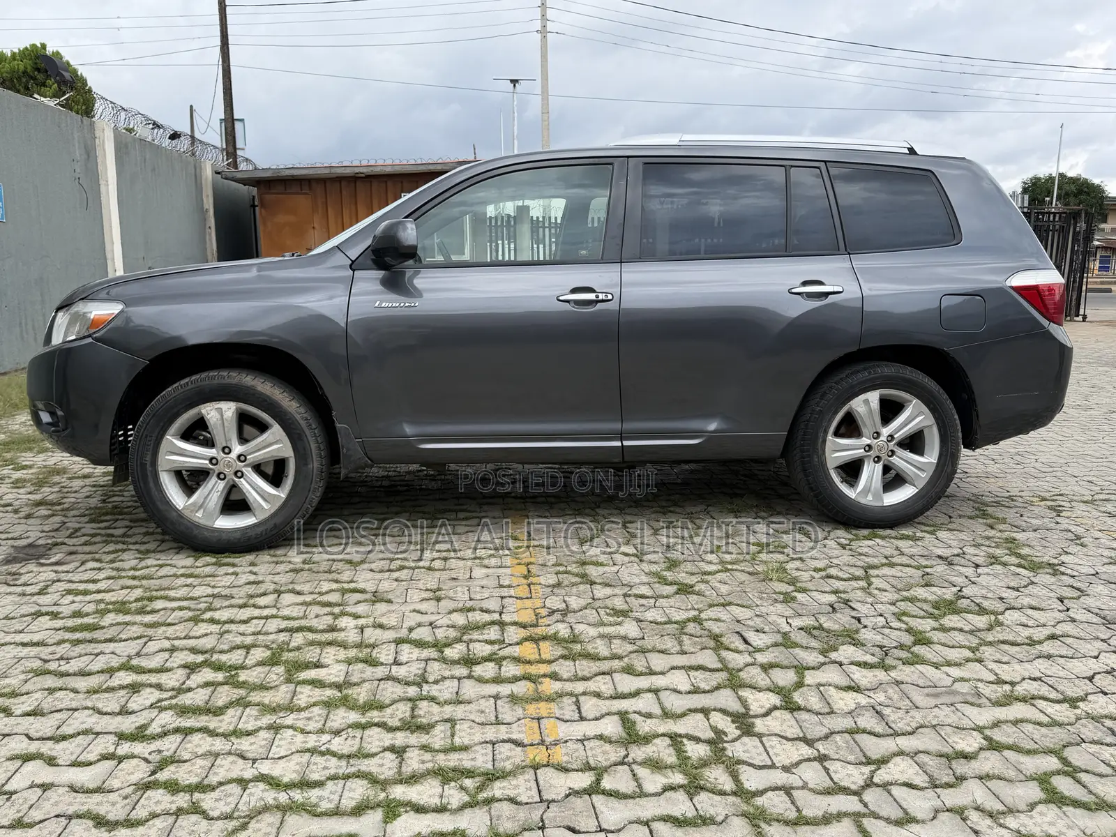 Toyota Highlander Limited 2010 Gray