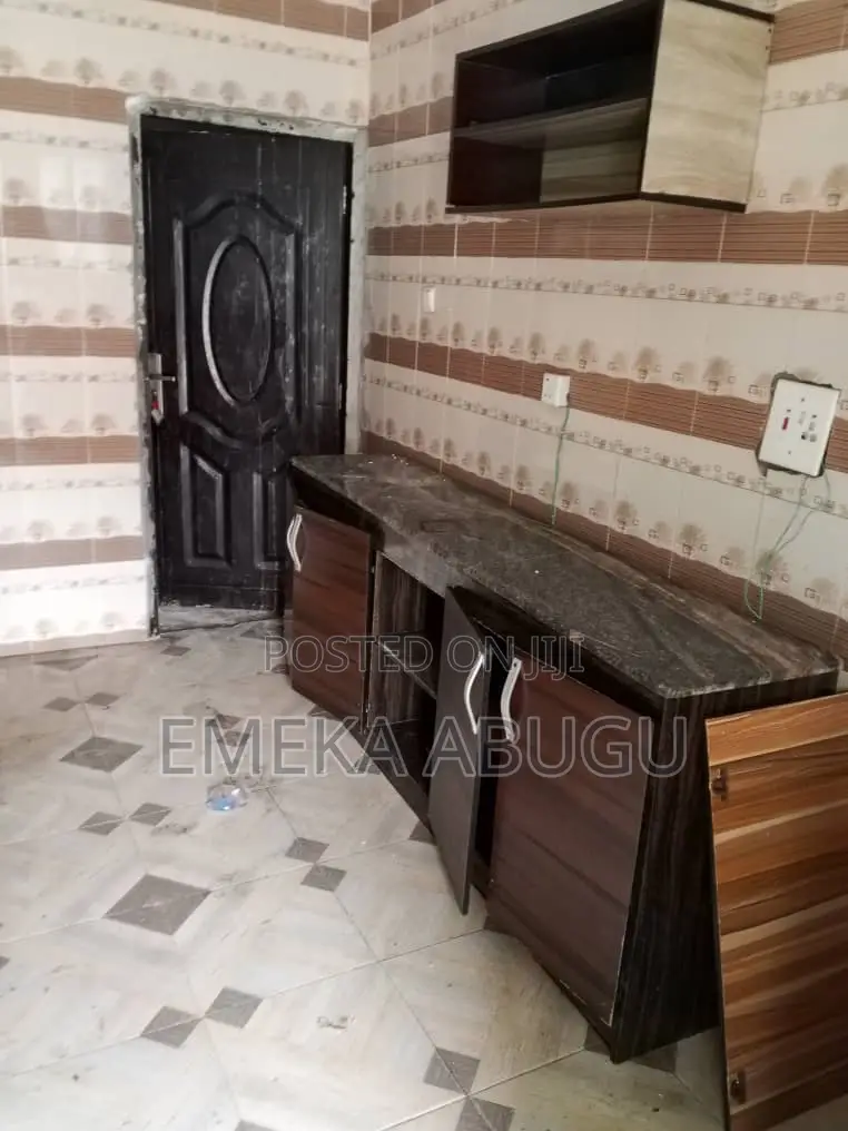2bdrm Block of Flats in Akala Express for rent