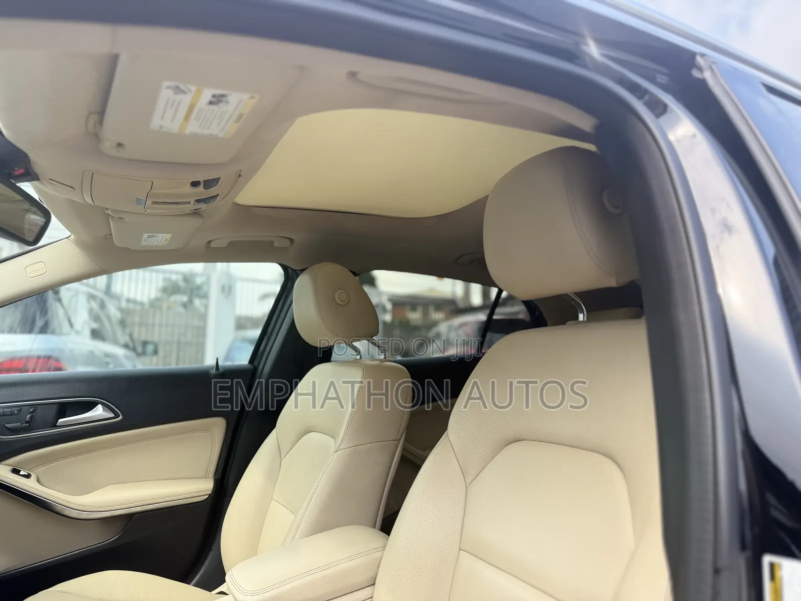 Mercedes-Benz GLA 250 2016 Black