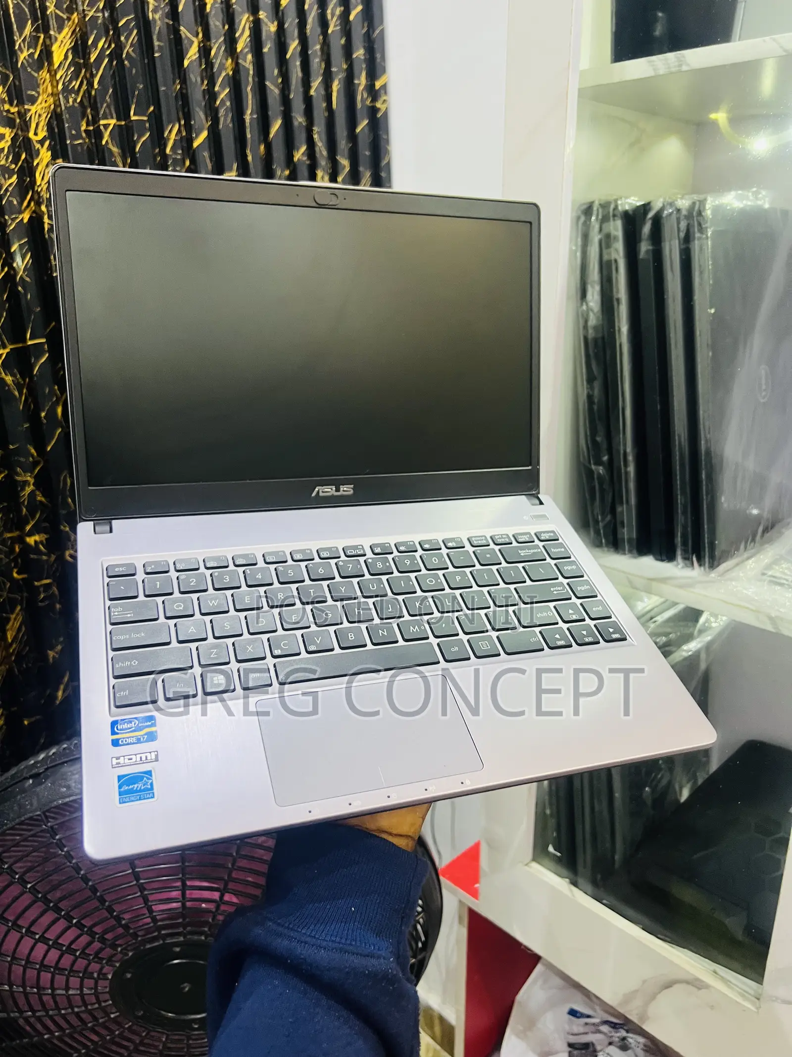 Laptop Asus U47A 16GB Intel Core i7 SSD 256GB