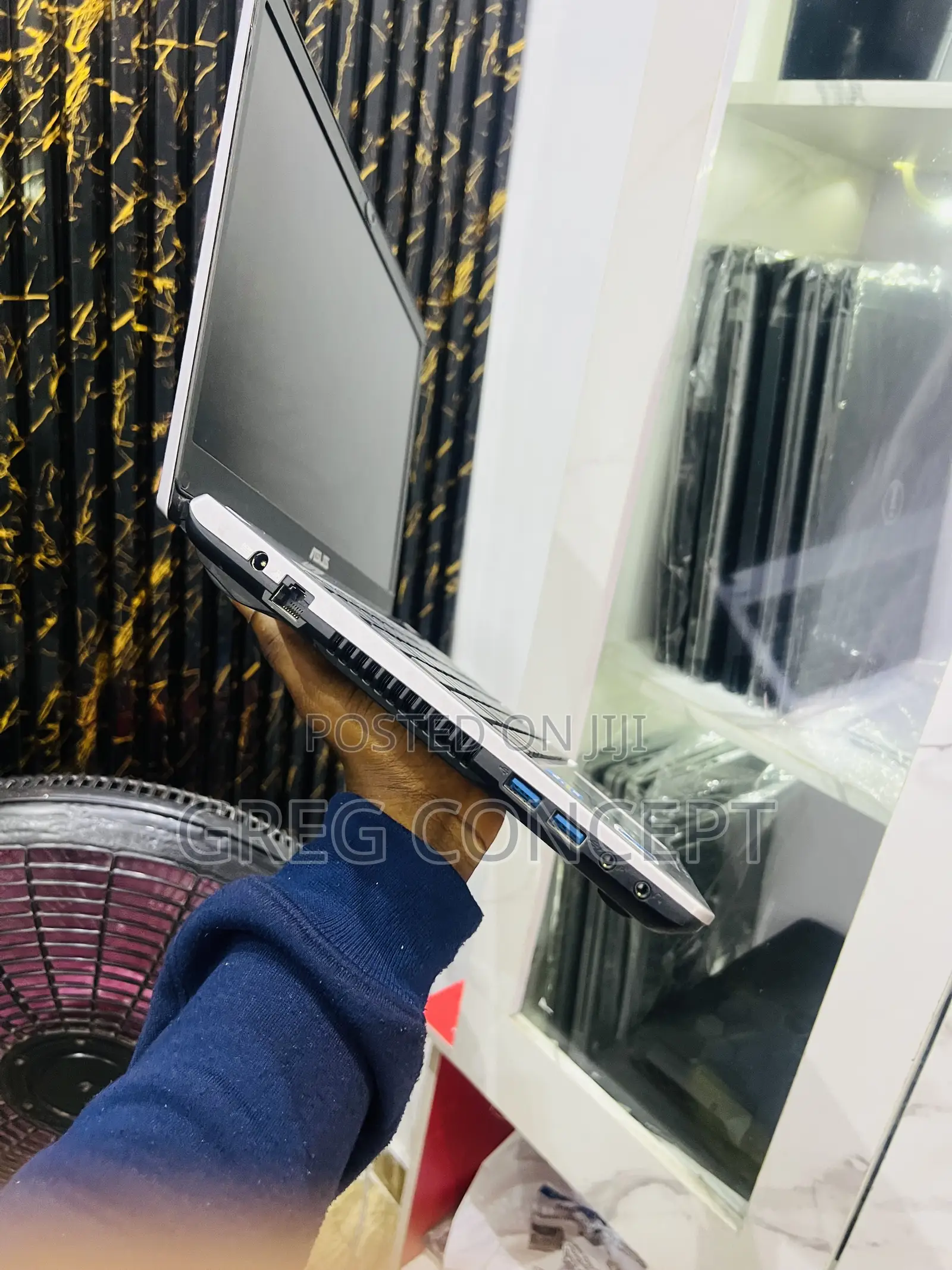 Laptop Asus U47A 16GB Intel Core i7 SSD 256GB