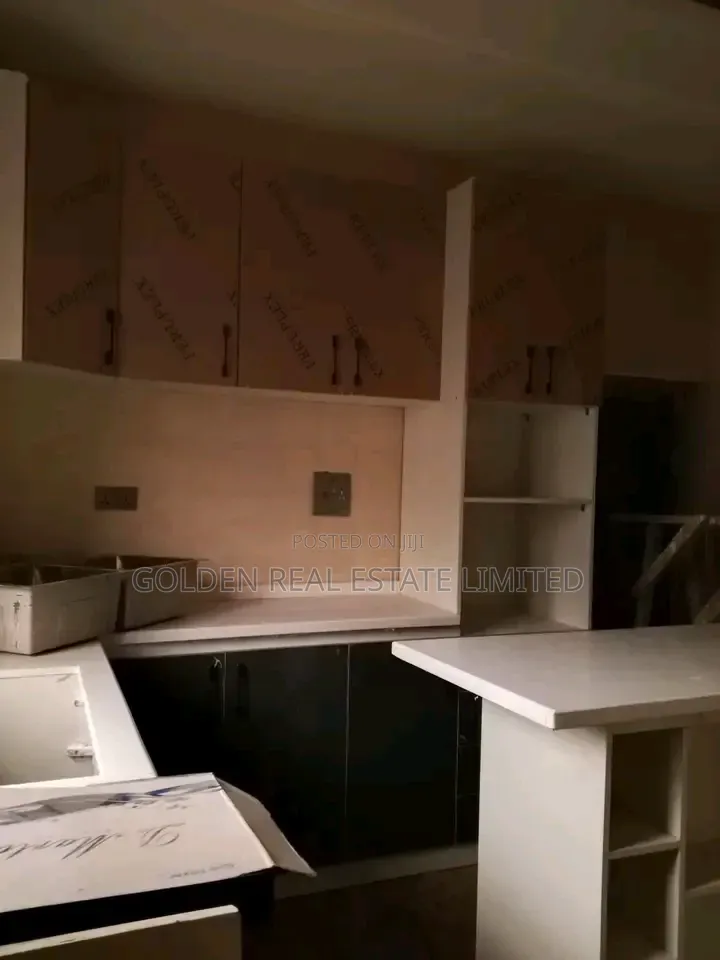 4bdrm Townhouse / Terrace in Katampe Extension for rent