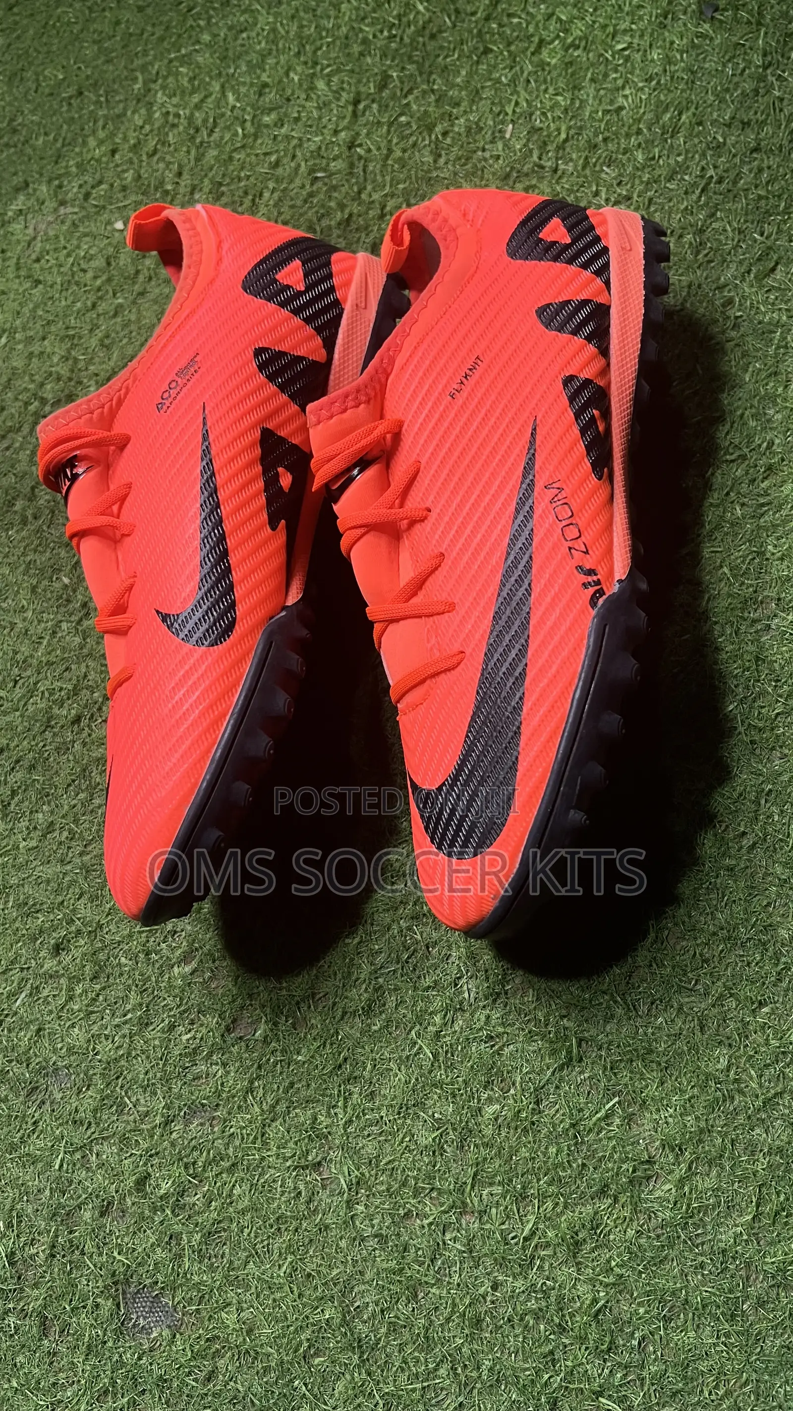 Nike Air Zoom Orange Canvas Boot (42)