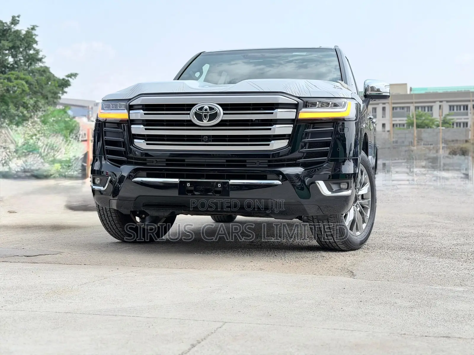 New Toyota Land Cruiser LC300 2025 Black