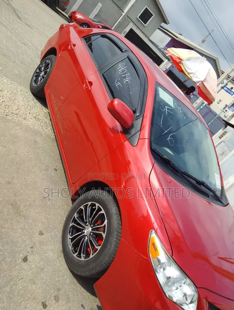 Toyota Corolla 2011 Red