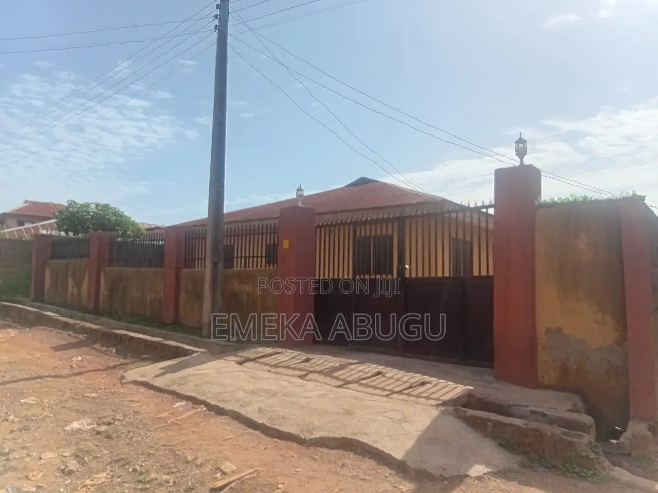 2bdrm Bungalow in Akinbode Estate, Akobo for sale
