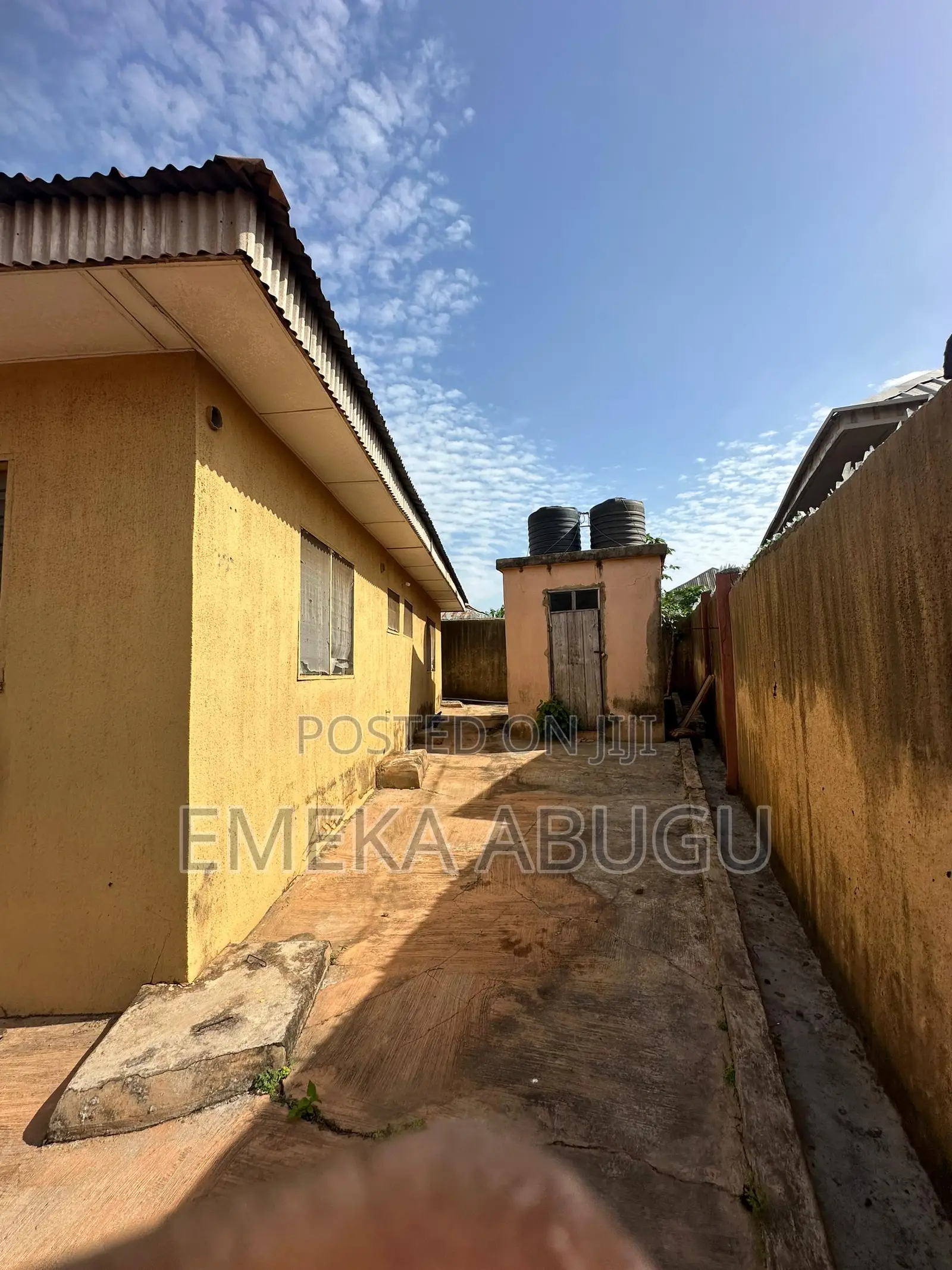 2bdrm Bungalow in Akinbode Estate, Akobo for sale