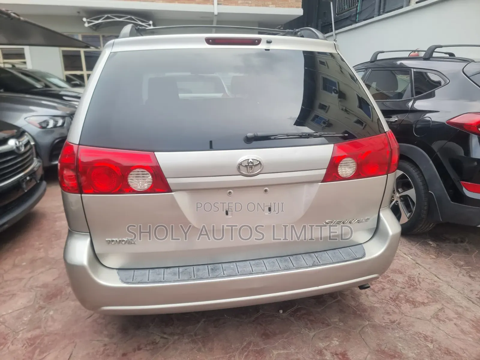 Toyota Sienna 2006 Silver