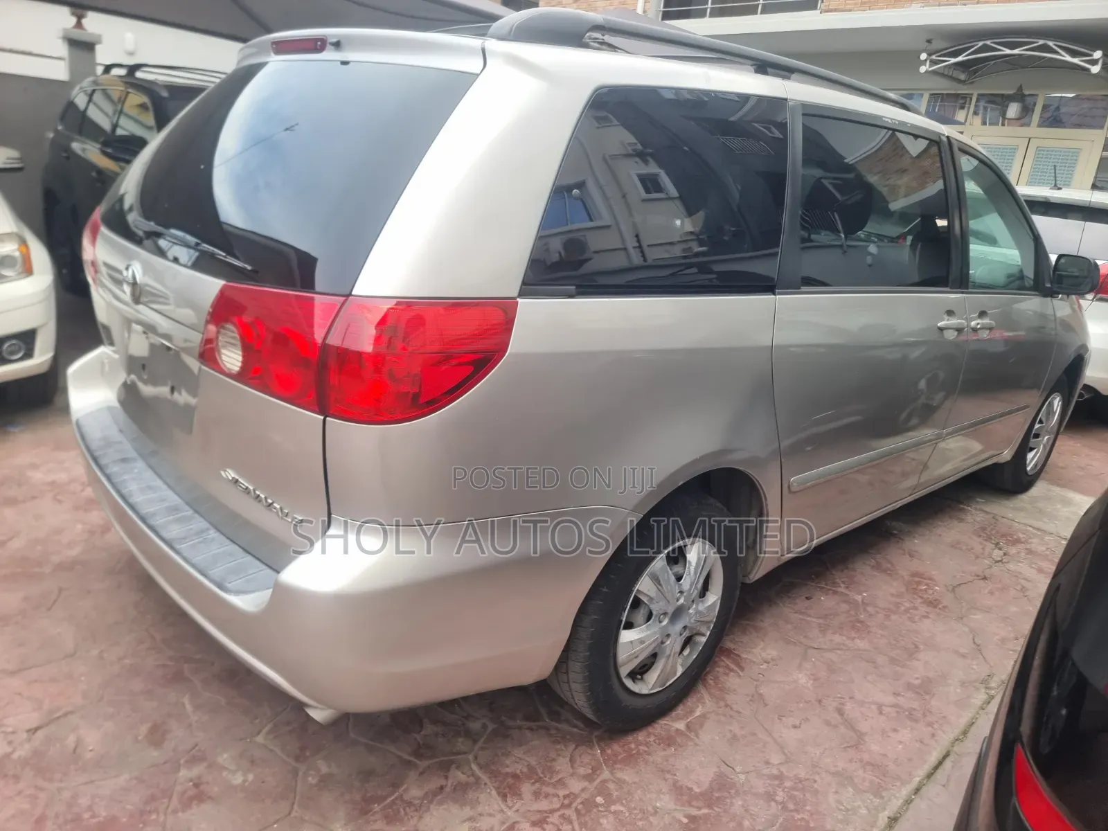 Toyota Sienna 2006 Silver