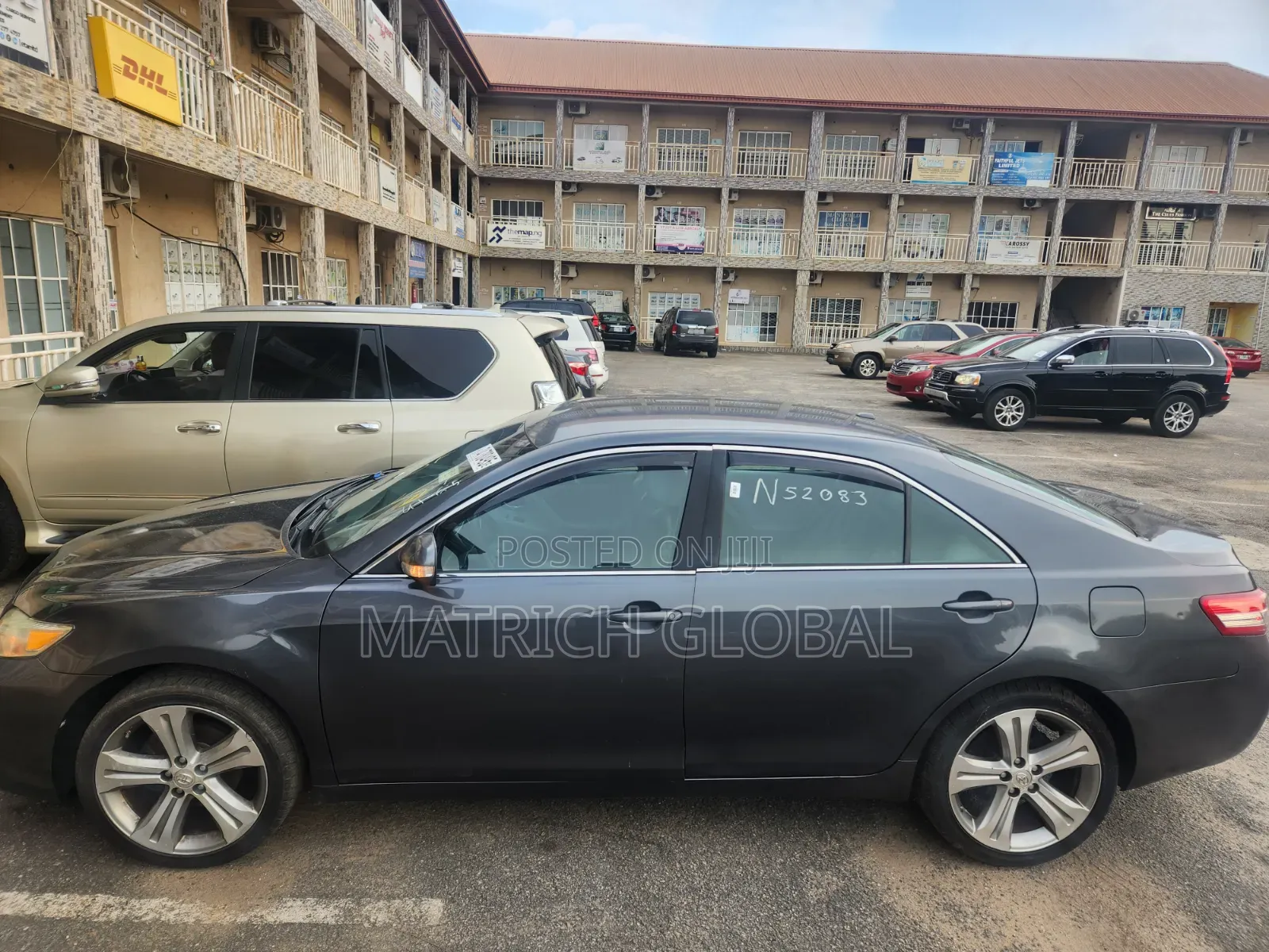 Toyota Camry LE 4dr Sedan (2.5L 4cyl 6AM) 2010 Gray