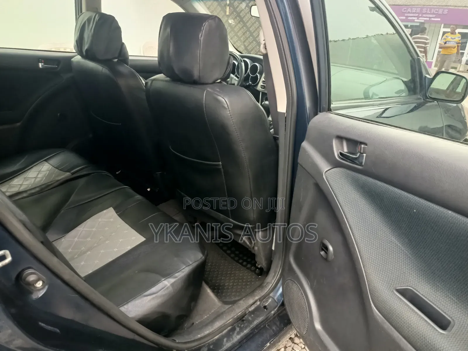 Toyota Matrix XR Hatchback AWD (1.8L 4cyl 4A) 2005 Blue