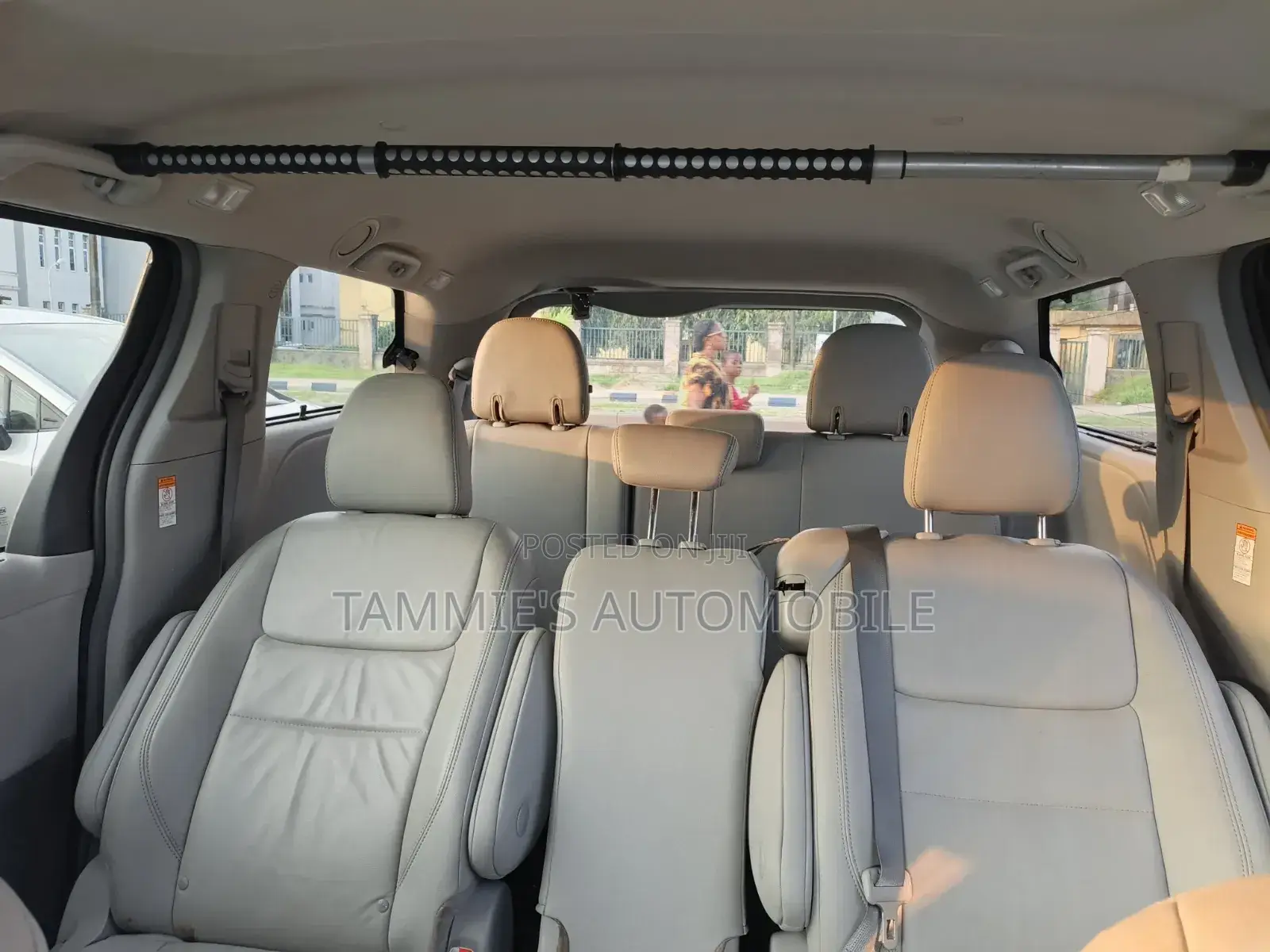 Toyota Sienna XLE AWD 2019 Red
